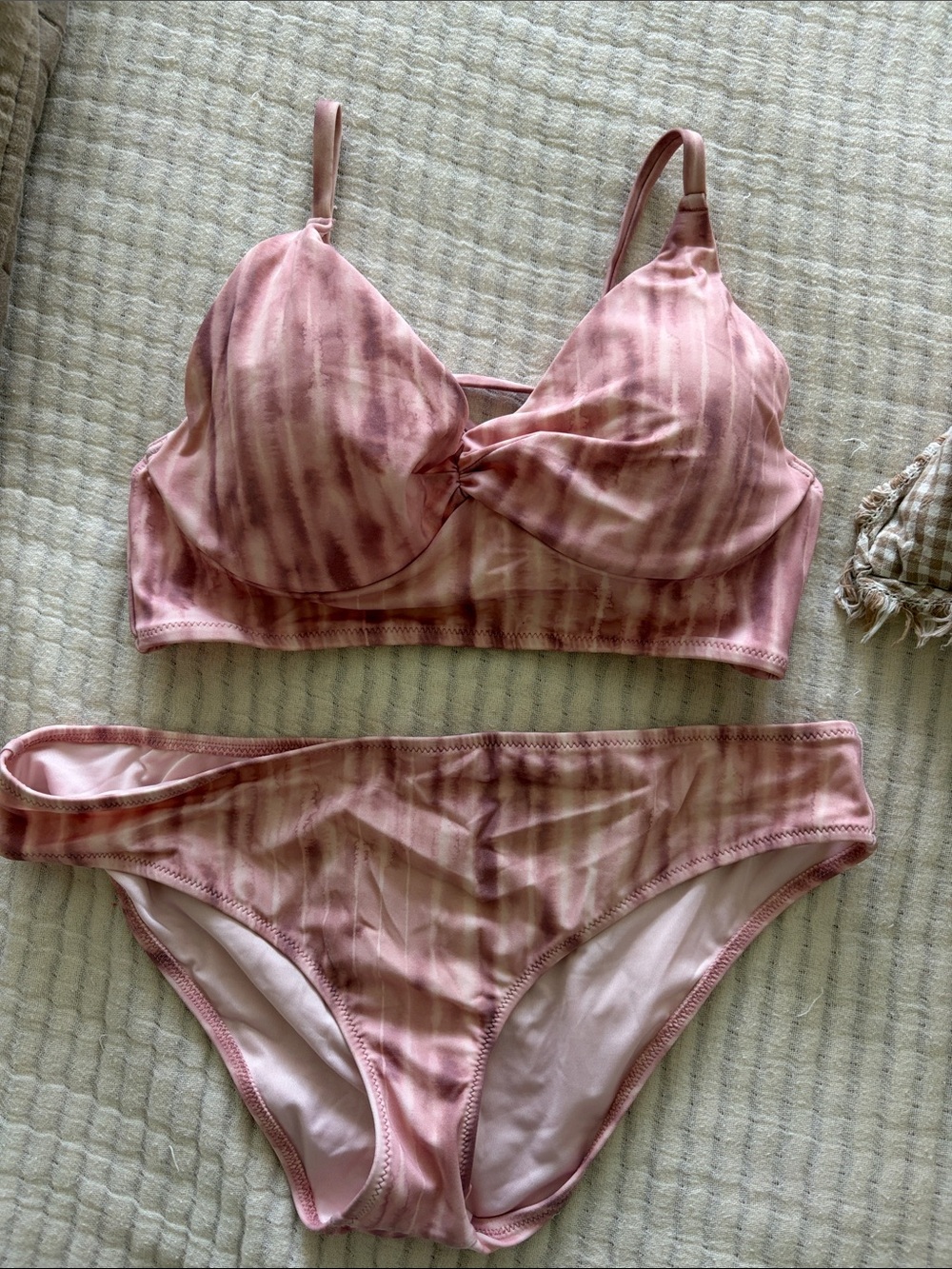 Shade & Shore Pink Tie-Dye Bikini Set